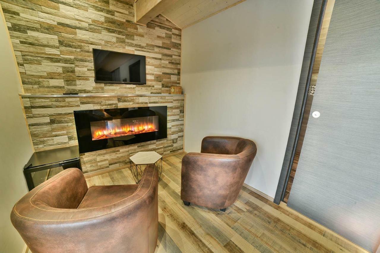 Les Tanneries Bed & Breakfast Ornans Exterior photo